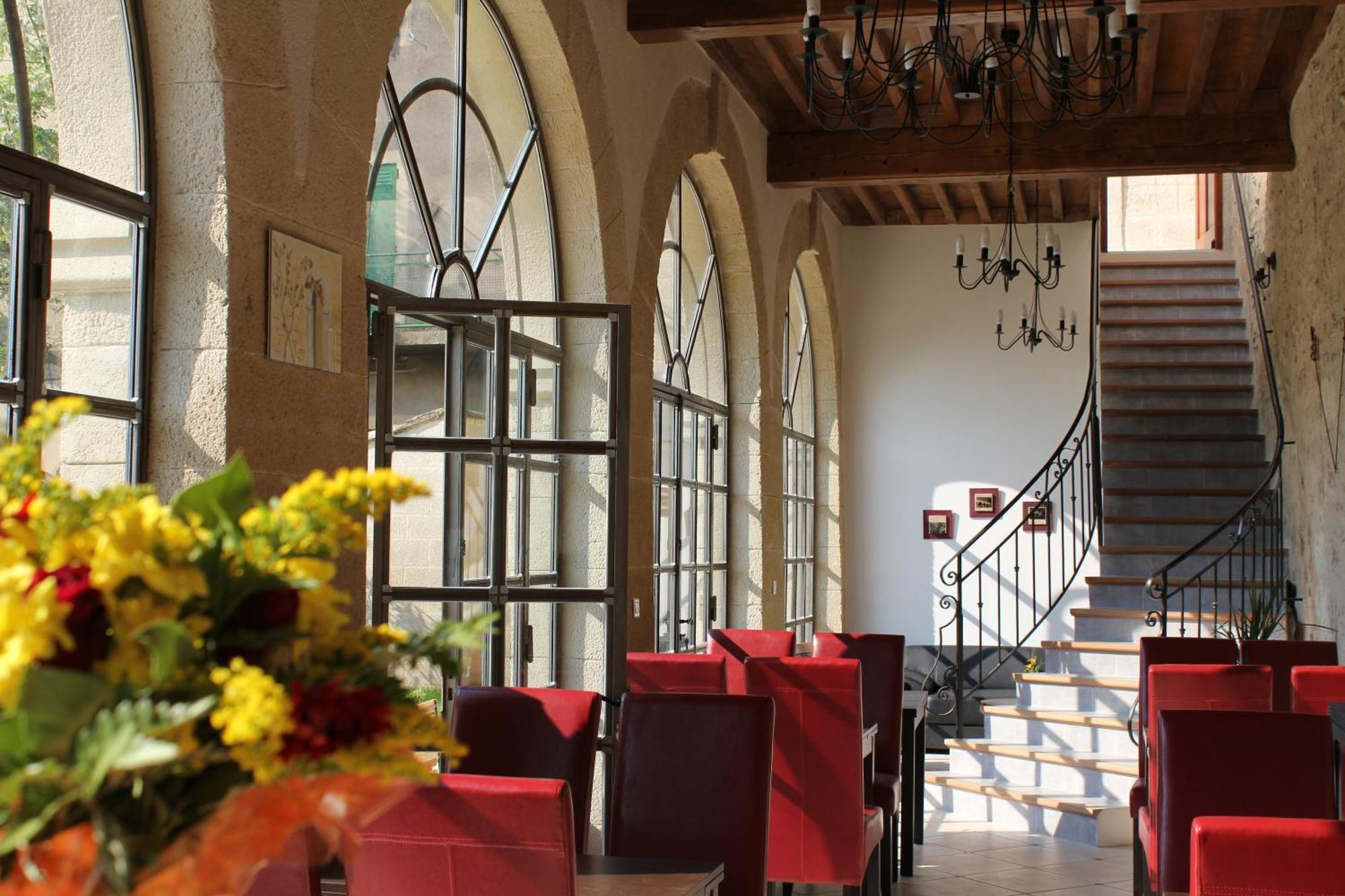 Les Galeries De Beaulac Pézenas Εξωτερικό φωτογραφία