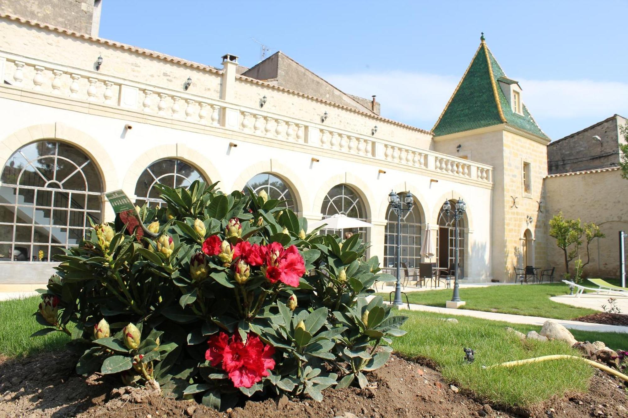 Les Galeries De Beaulac Pézenas Εξωτερικό φωτογραφία
