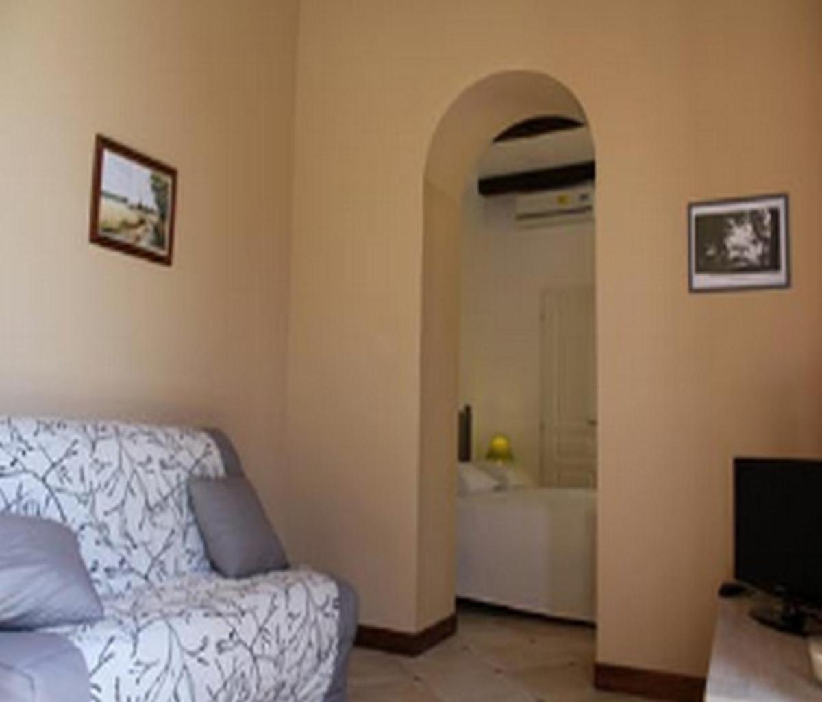 Les Galeries De Beaulac Pézenas Εξωτερικό φωτογραφία